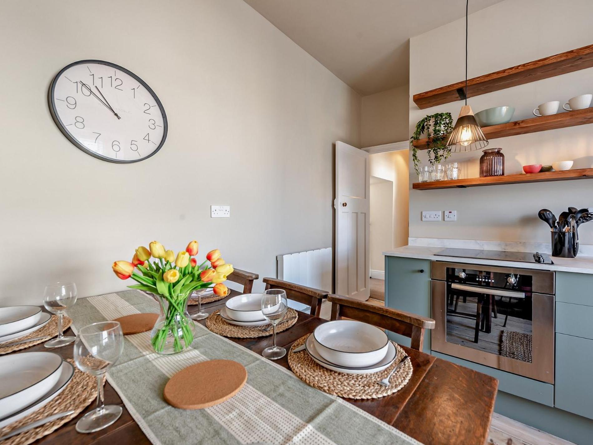 3 Bed In Tenby 95027 外观 照片